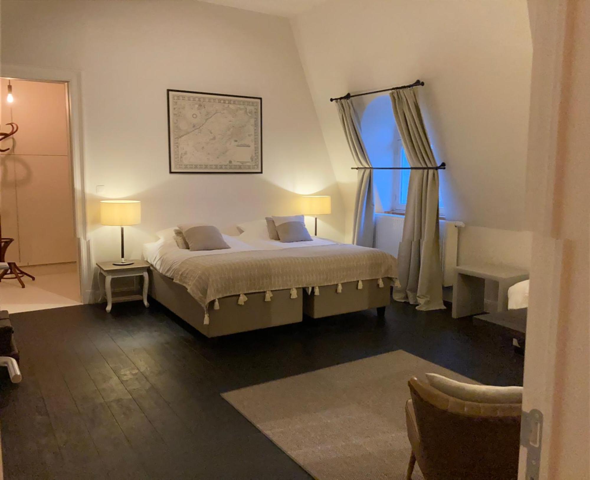 Chateau Lapin Familiekamer 1 Brugge